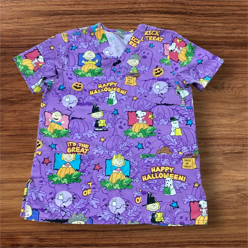Peanuts Its The Great Pumpkin Halloween Scrub Top Purple Womens Small Snoopy